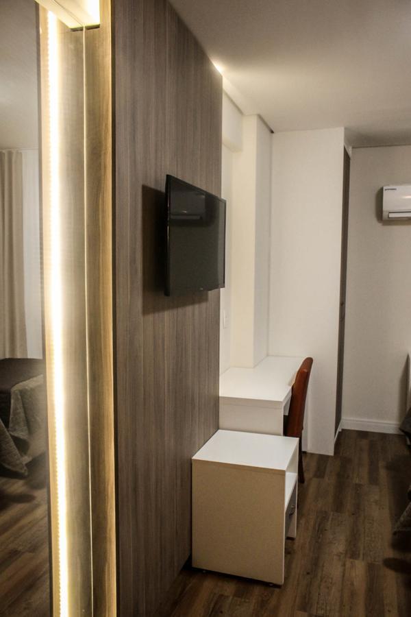 Hotel Caju De Ouro 费拉迪圣安娜 外观 照片