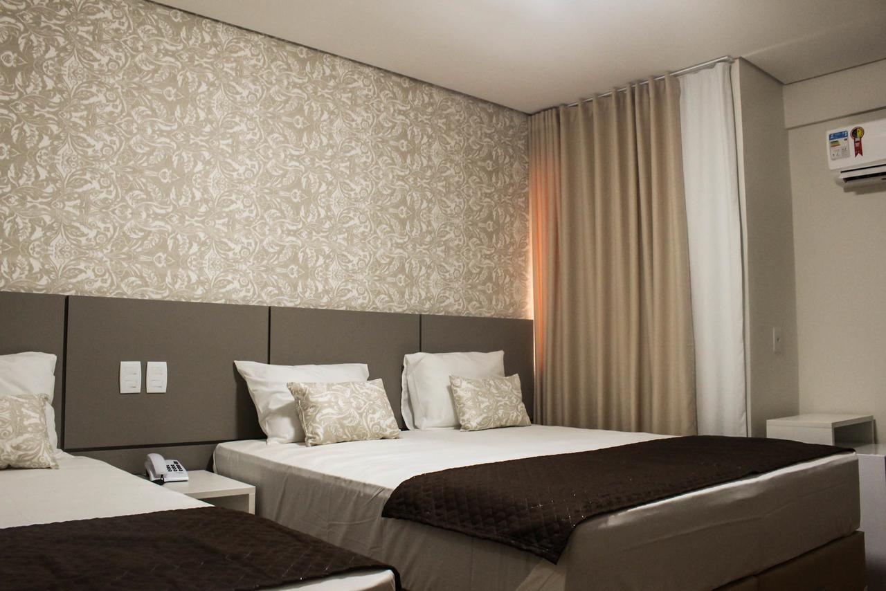 Hotel Caju De Ouro 费拉迪圣安娜 外观 照片
